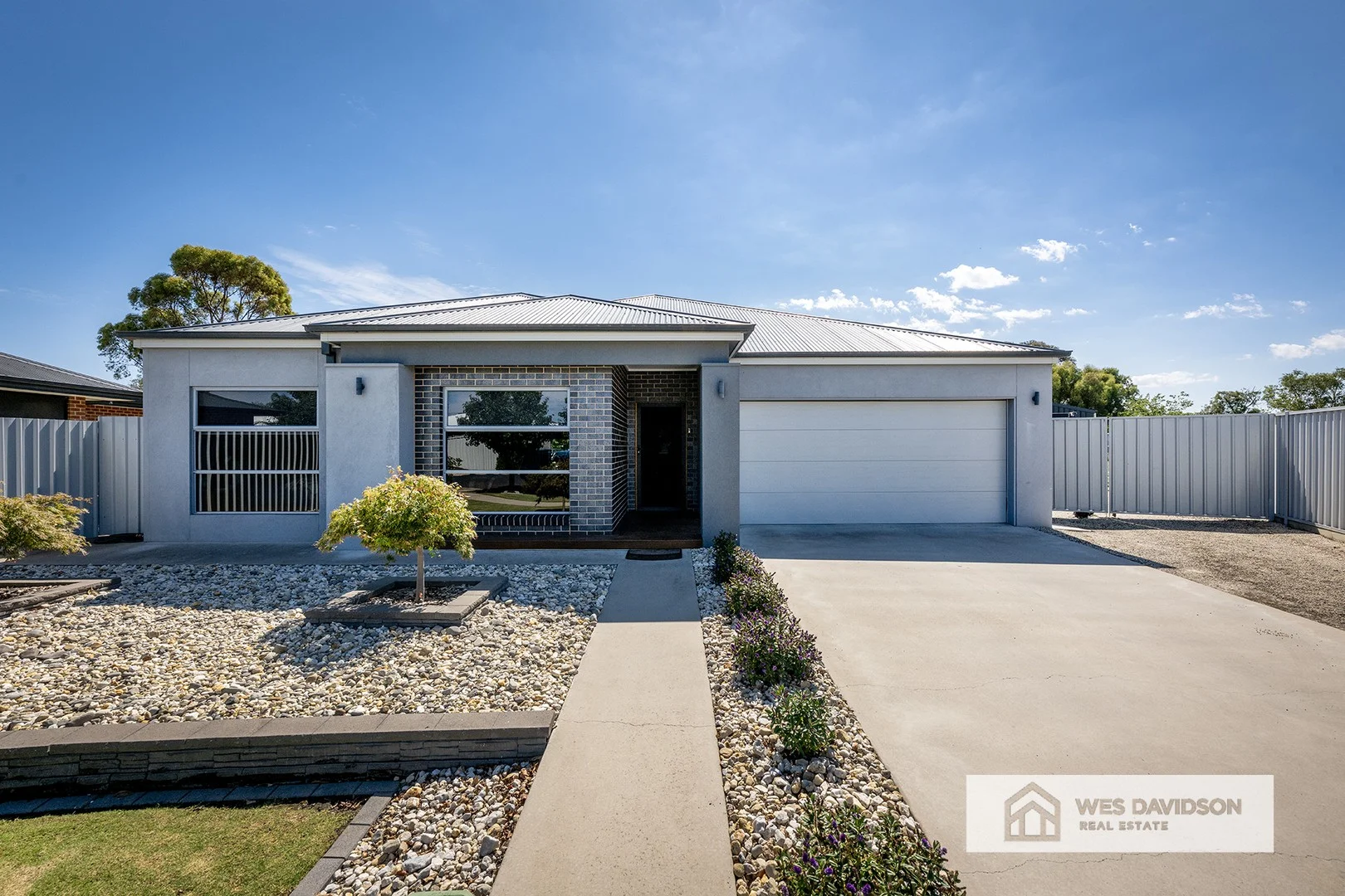 44 Rissmann Drive, Horsham VIC 3400