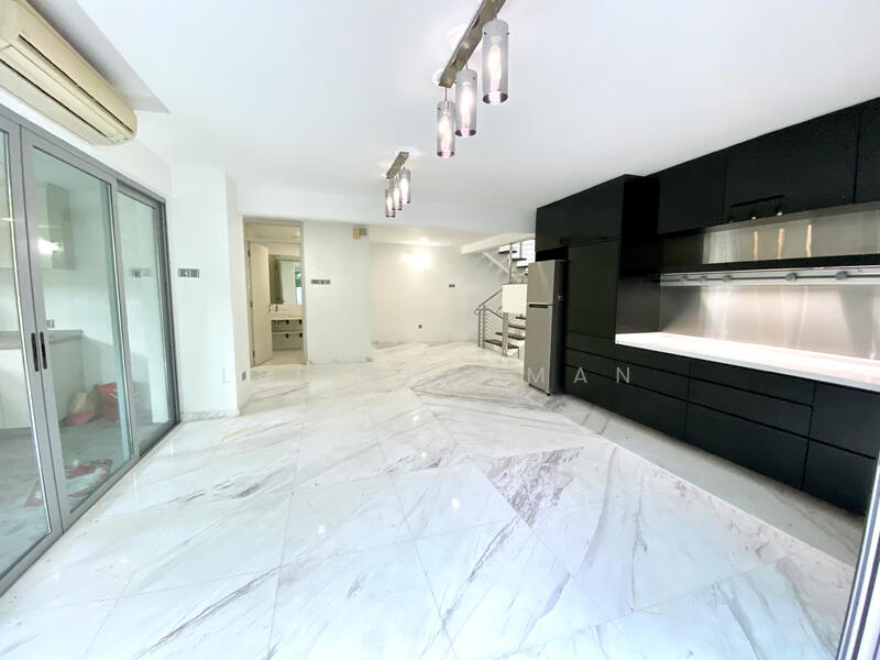 Clementi Crescent photo 3