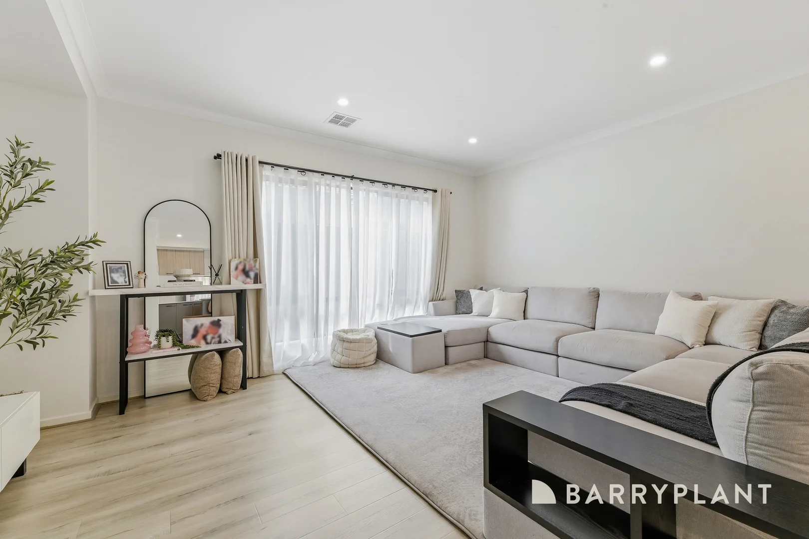 Additional image 7 of 28 Chittagong Drive, Clyde North VIC 3978