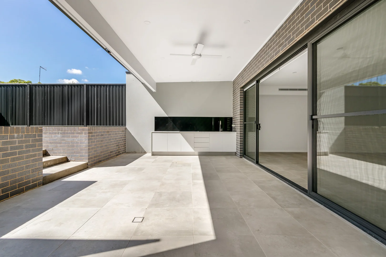Additional image 8 of 5 & 1/5 Braddock Place, Baulkham Hills NSW 2153