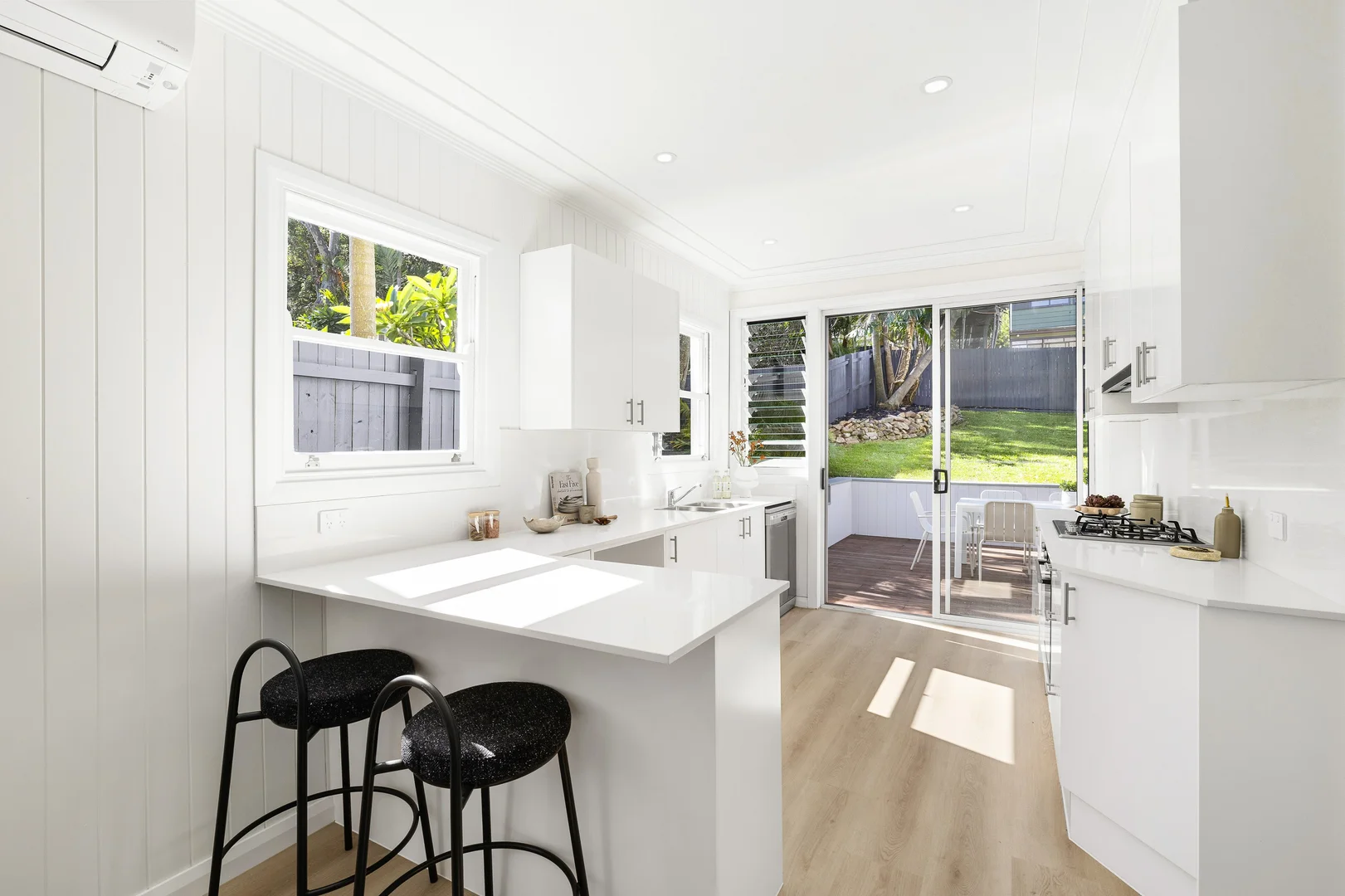 Additional image 3 of 10 Irrubel Road, Newport NSW 2106