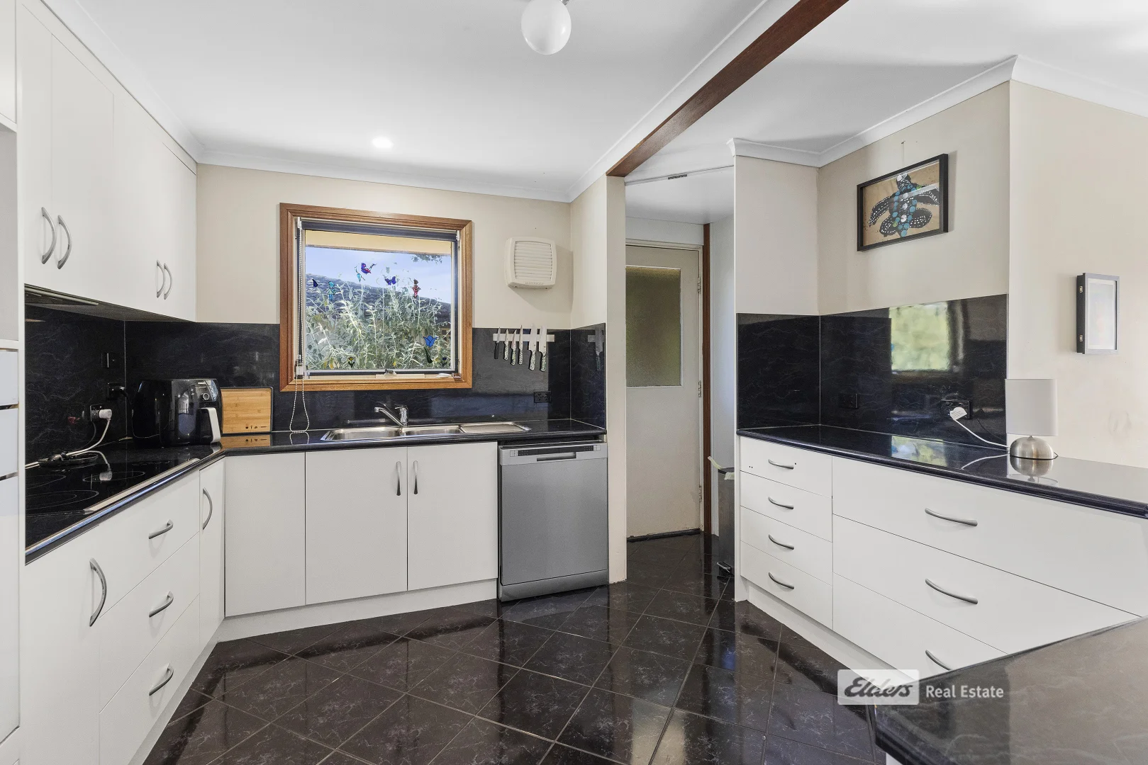84 Cedar Avenue, Naracoorte SA 5271 photo 5