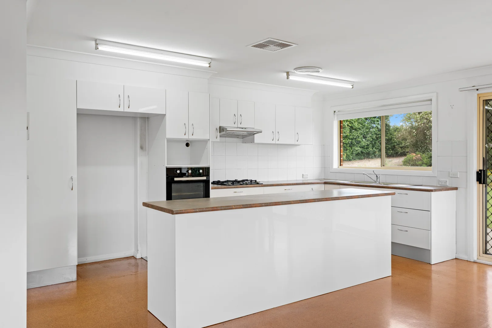Additional image 28 of 345 Ninth Avenue, Llandilo NSW 2747