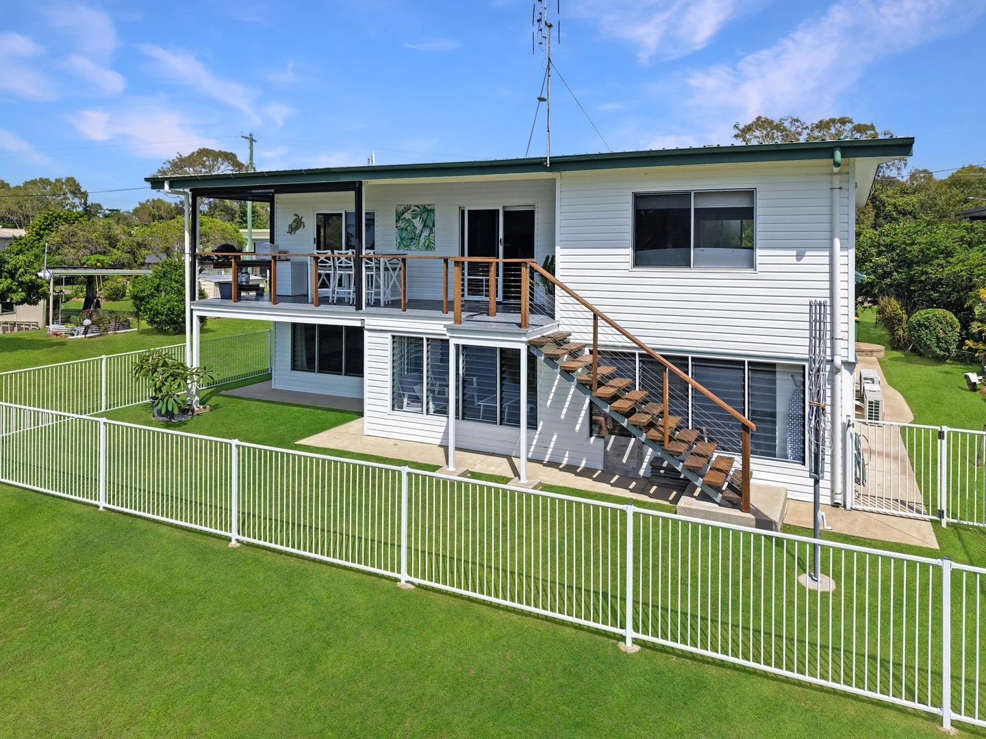 74 John Dory Street, Taylors Beach QLD 4850