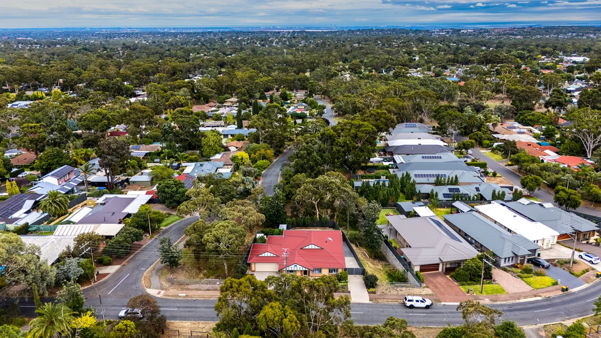 Additional image 26 of 10 Taworri Road, Fairview Park SA 5126