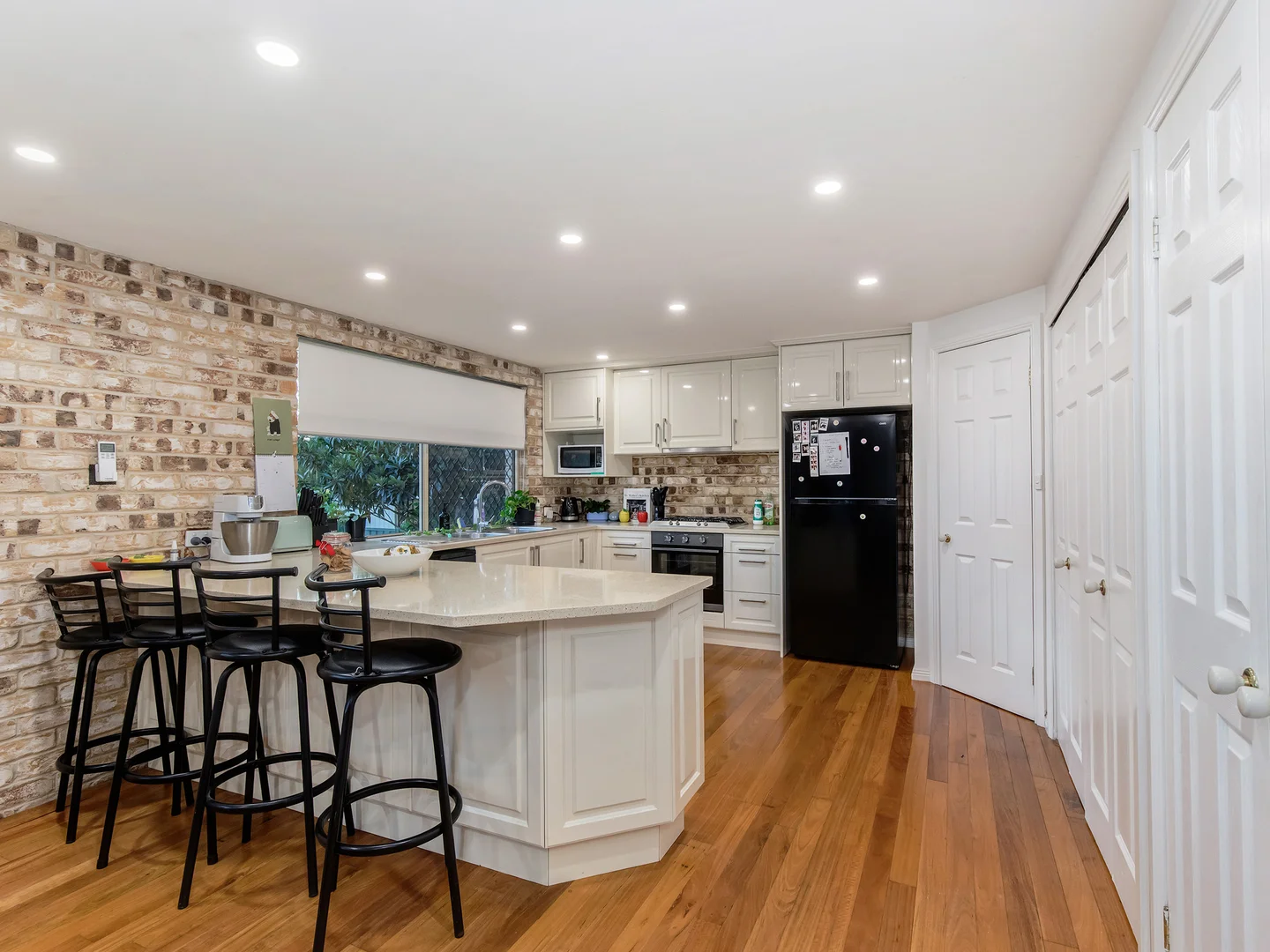 Additional image 18 of 52 Yvonne Crescent, Mount Warren Park QLD 4207