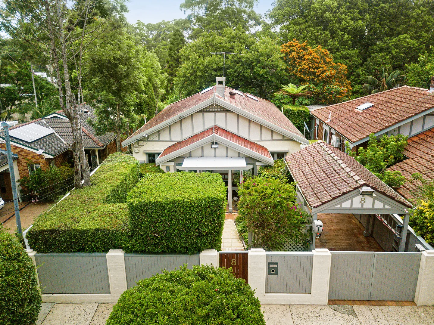 8 Lone Pine Avenue, Chatswood NSW 2067