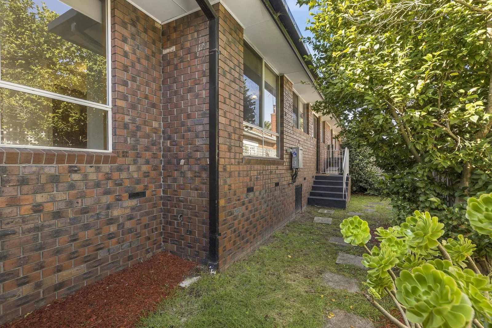 Additional image 8 of 2/933-935 Mt Alexander Road, Essendon VIC 3040