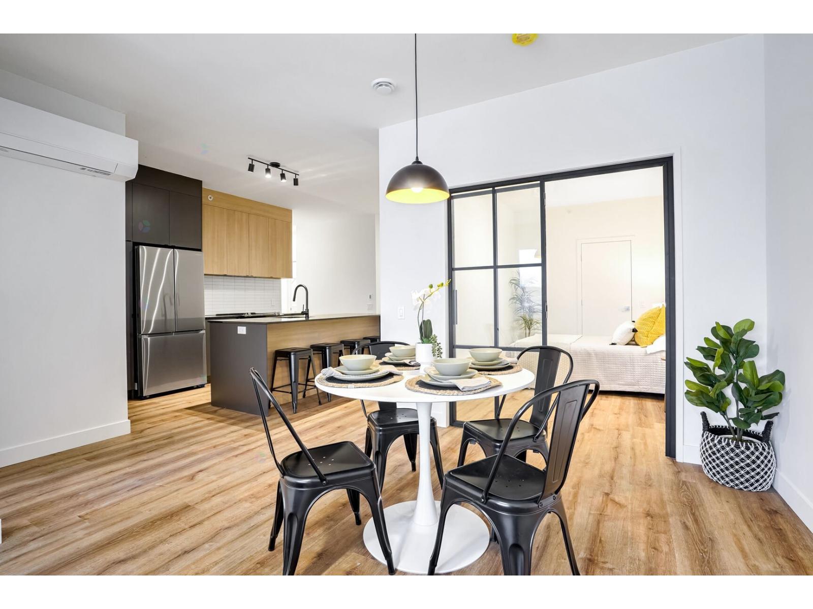 2485 Rue Bélanger