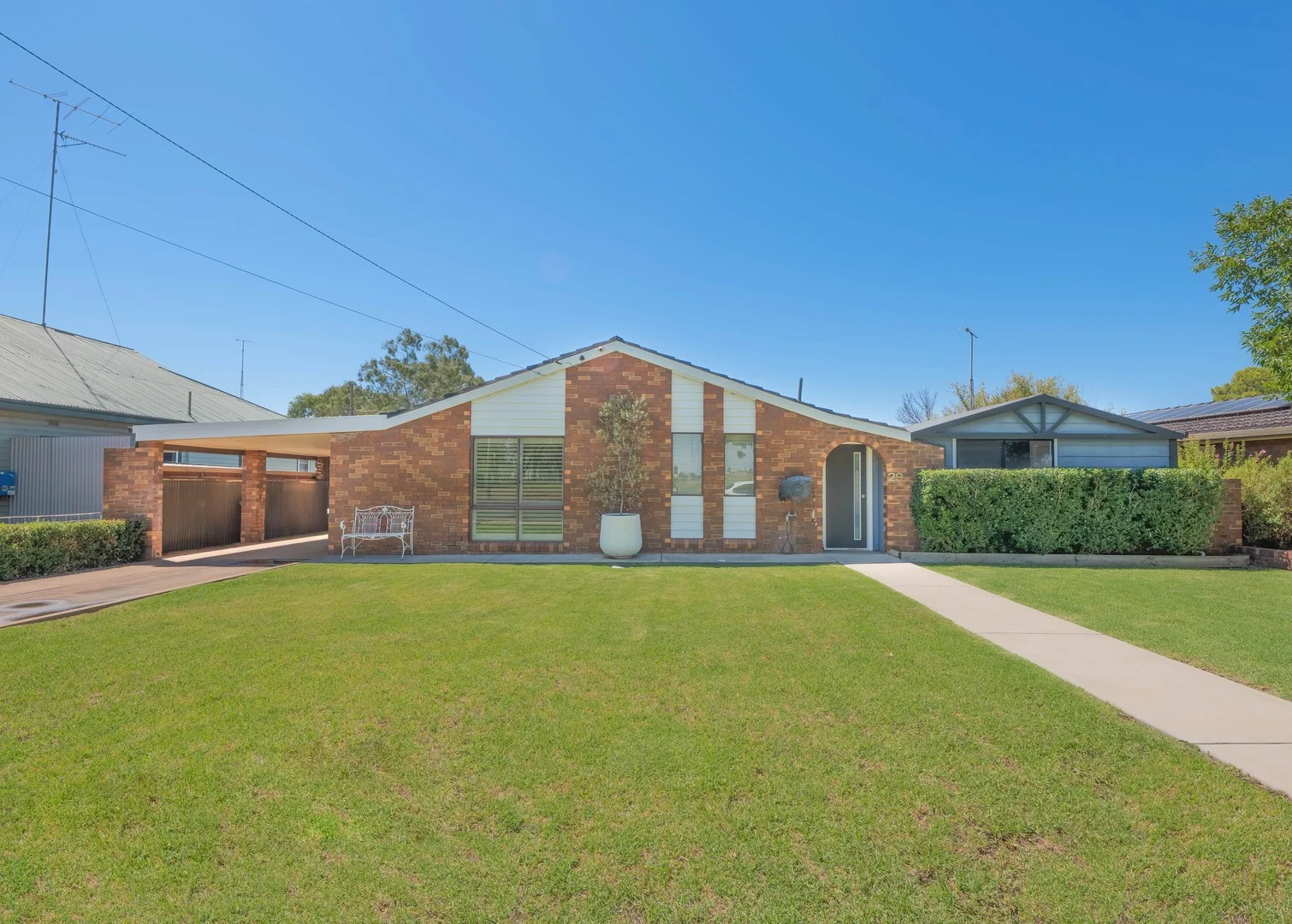 29 Perseverance Street, West Wyalong NSW 2671