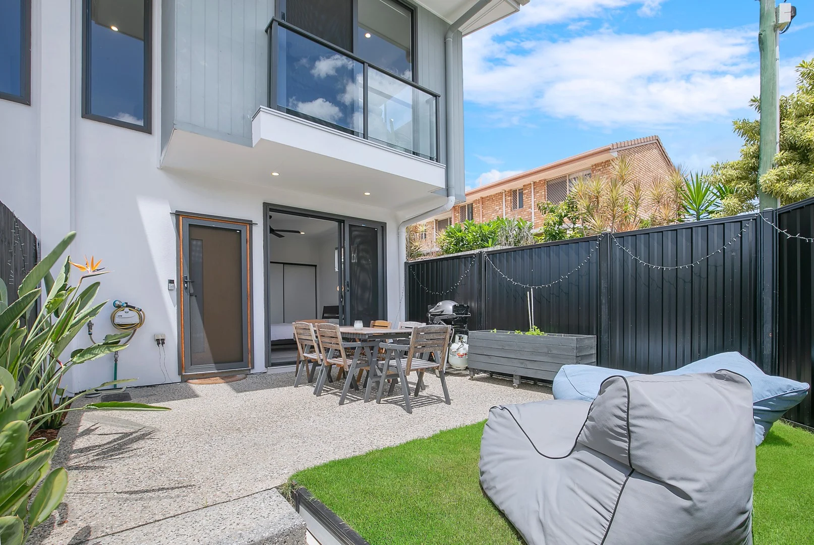 1/25 Adelaide Street, Carina QLD 4152