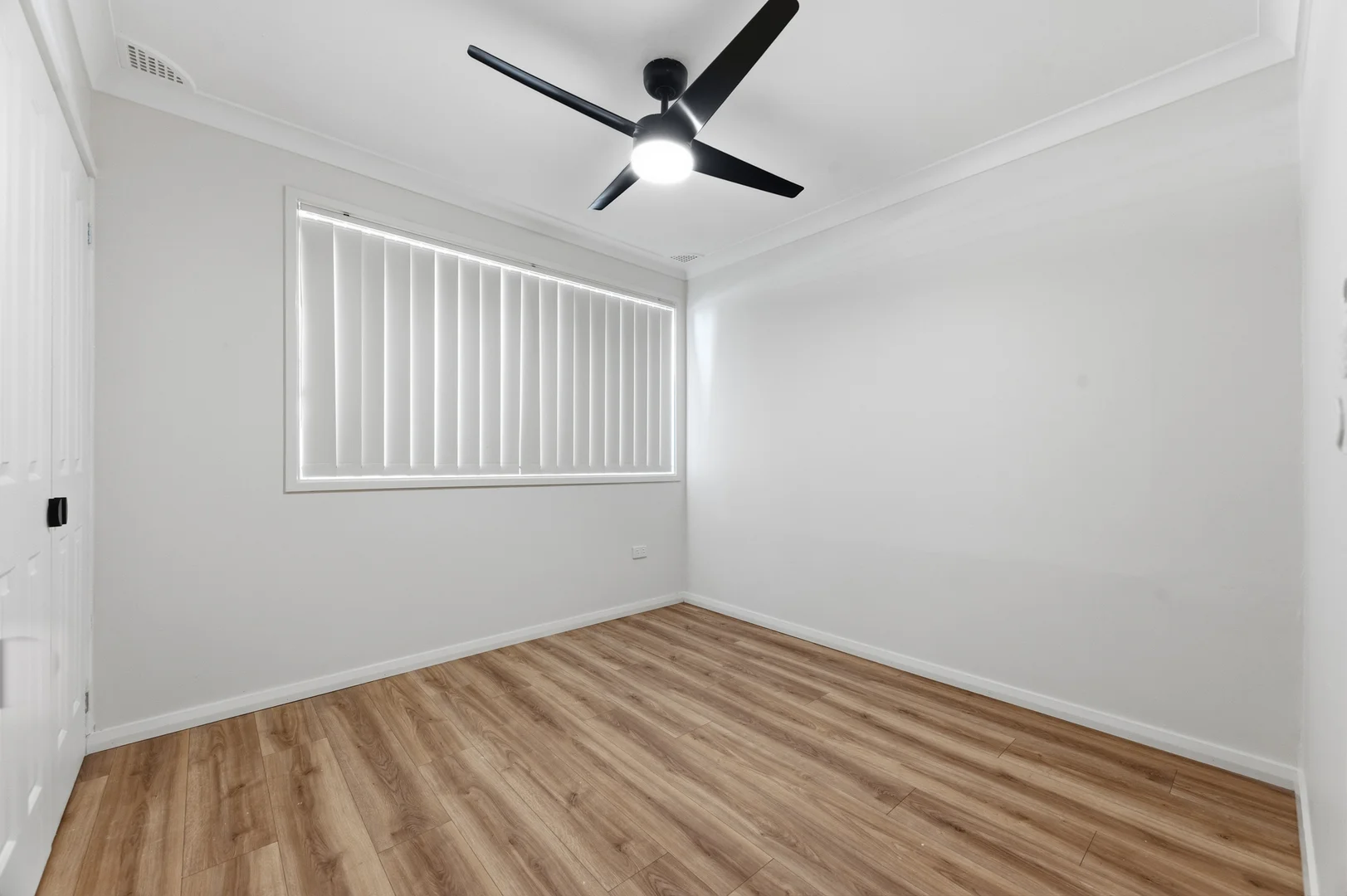 Additional image 10 of 127 Richmond Road, Cambridge Park NSW 2747