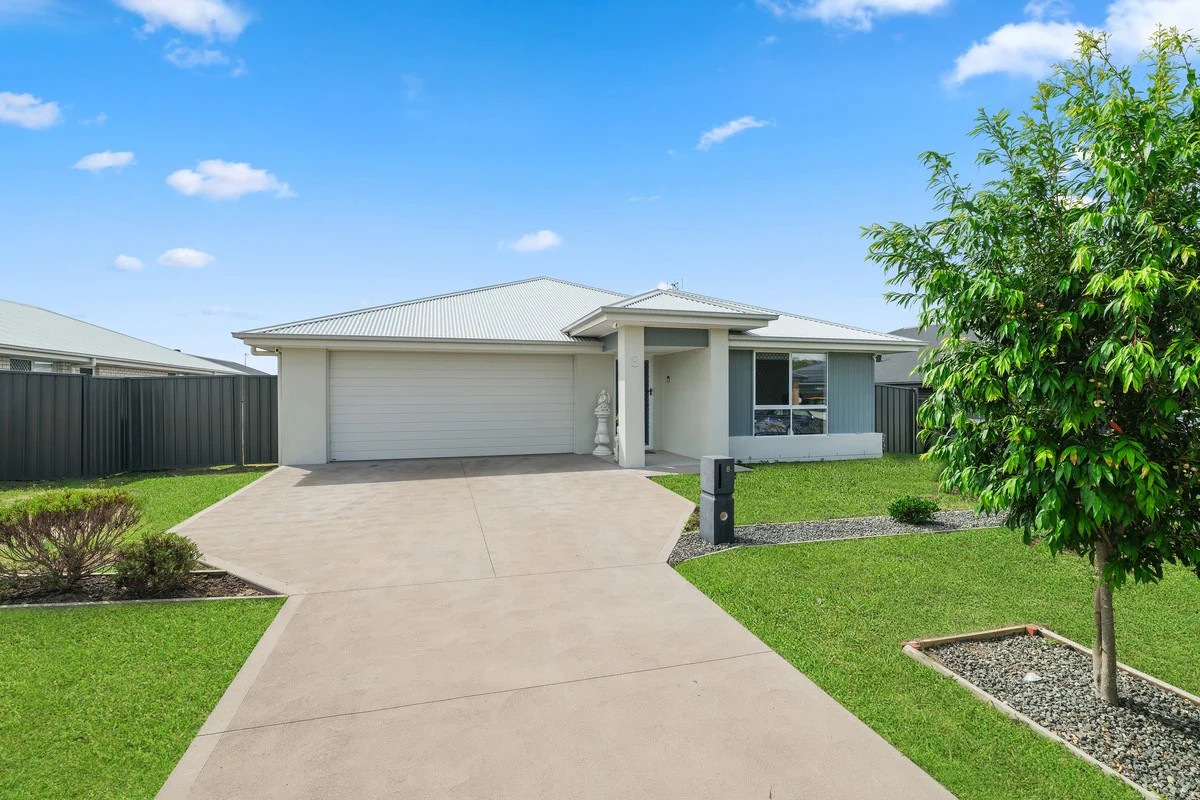 8 Oakmont Close, Heddon Greta NSW 2321