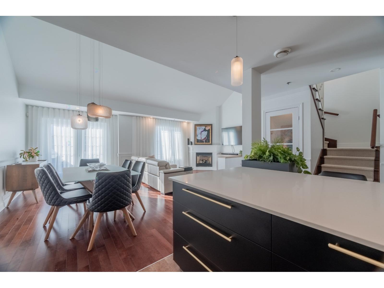 1322 Rue Notre-Dame