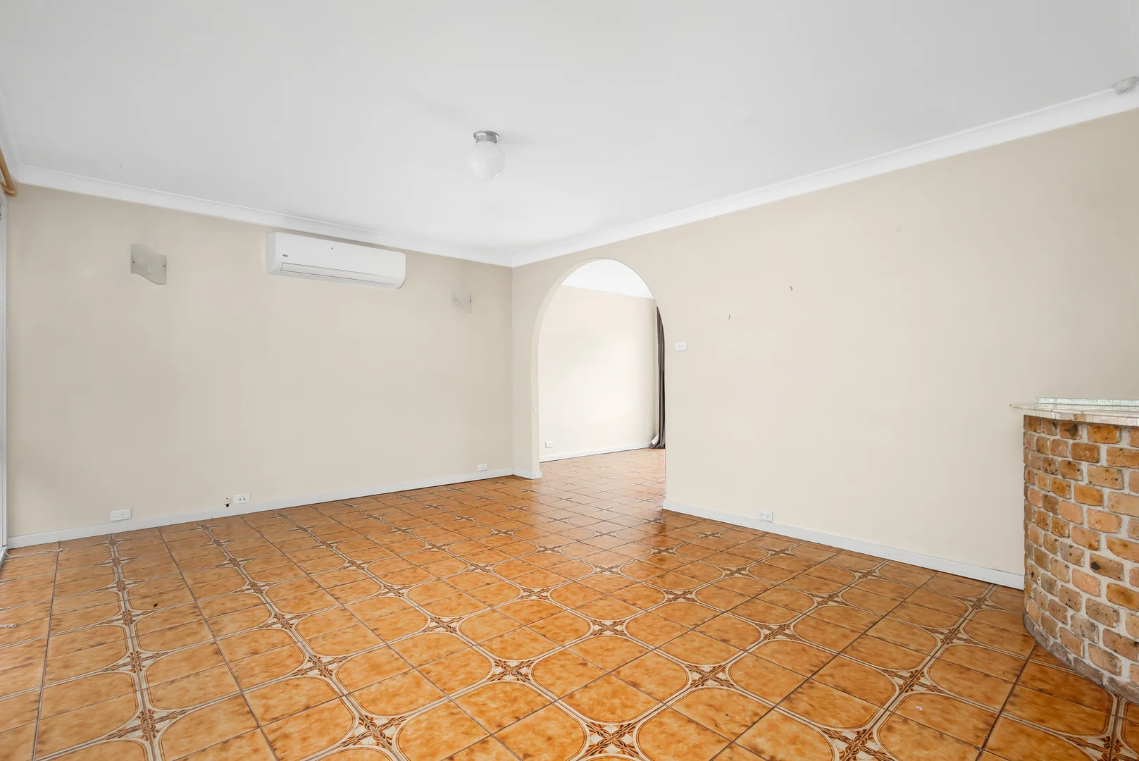Additional image 5 of 2 Ainsworth Crescent, Wetherill Park NSW 2164