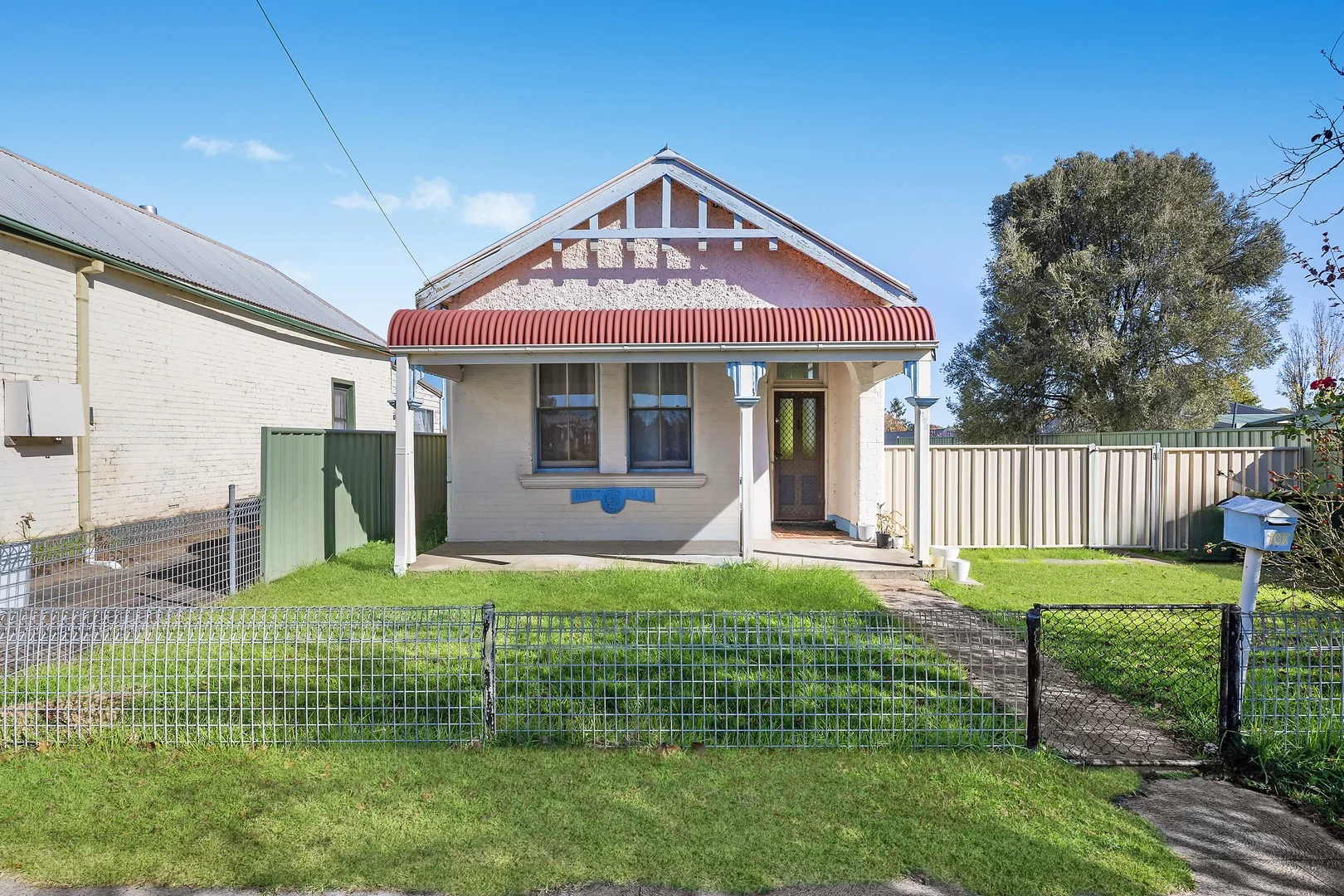 107 Autumn Street, Orange NSW 2800