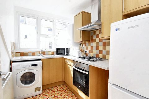 Napier Terrace, Flat 3, Plymouth PL4