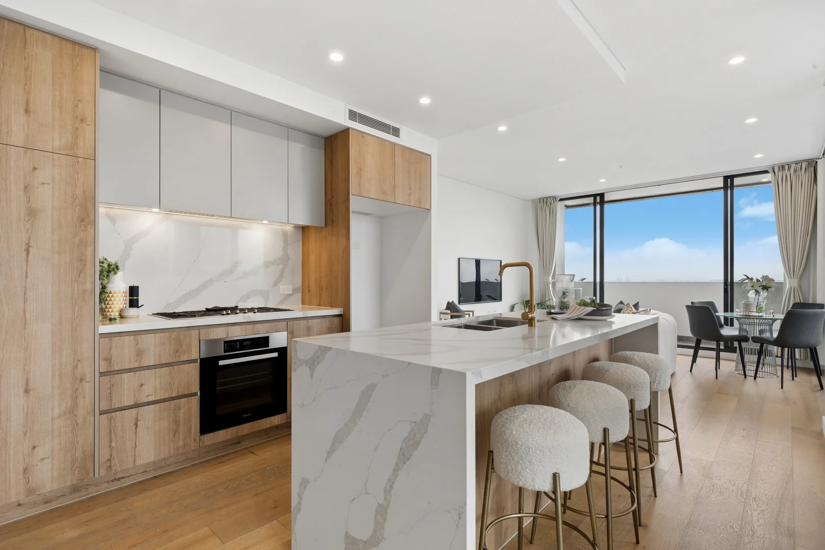 Additional image 3 of 802/2 Oliver Road, Chatswood NSW 2067
