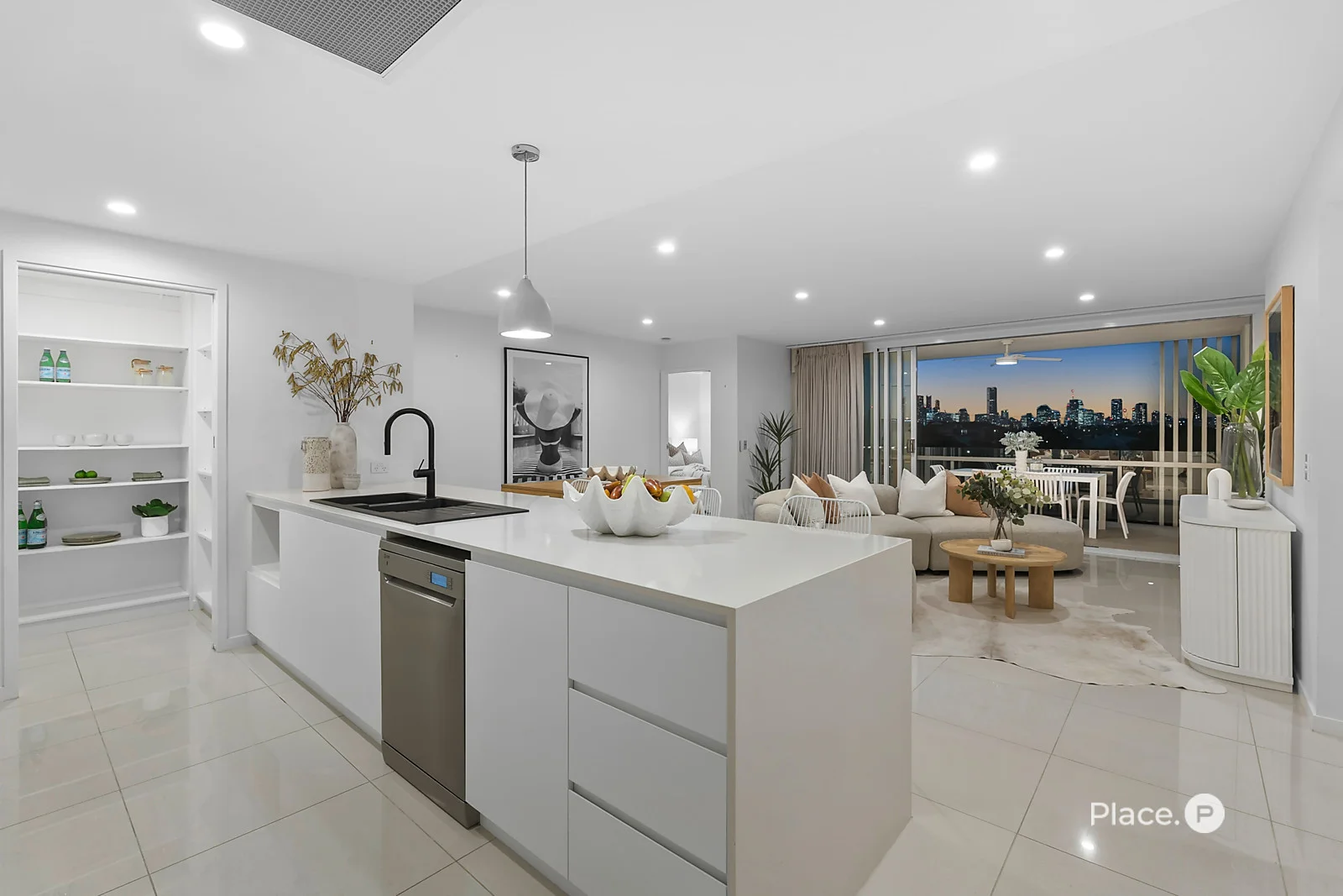 Additional image 2 of 609/100 Holdsworth Street, Coorparoo QLD 4151