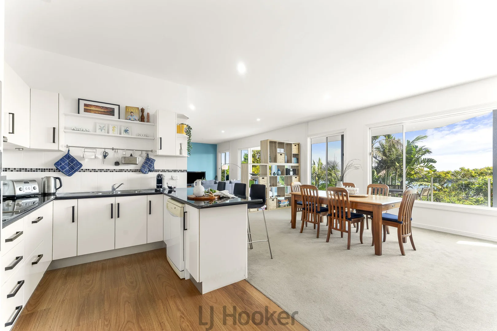 Additional image 27 of 76 Sunlight Parade, Fishing Point NSW 2283