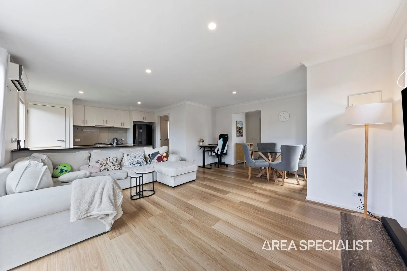 Additional image 4 of 10 Nemo Street, Pakenham VIC 3810