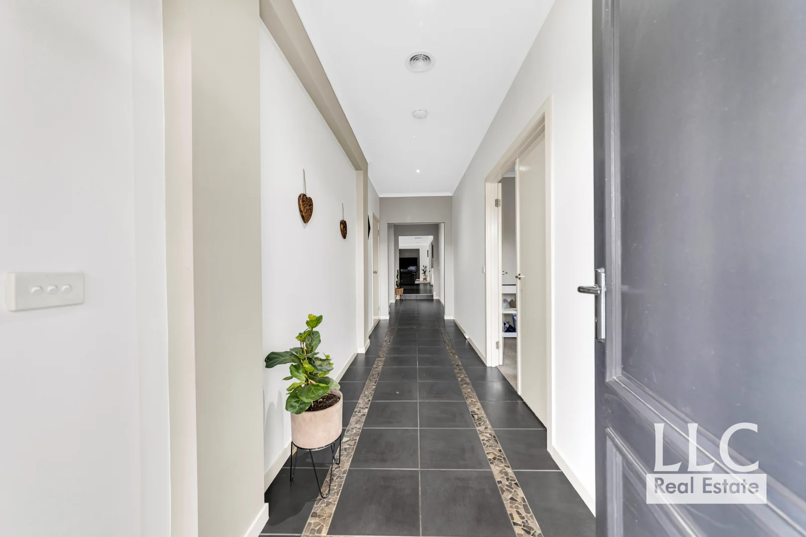 Additional image 4 of 53 Cambridge Drive, Berwick VIC 3806