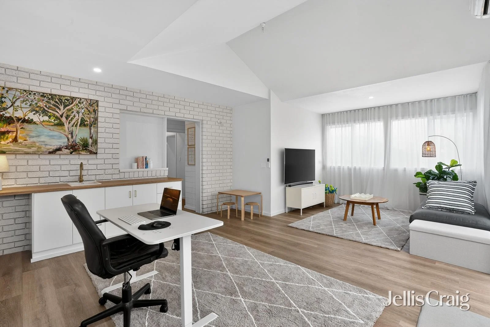 Additional image 8 of 17 Wyuna Walk, Mooroolbark VIC 3138