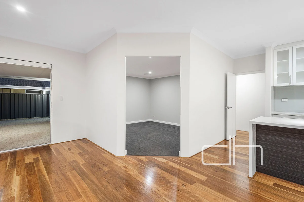 Additional image 15 of 76 Raeside Drive, Landsdale WA 6065