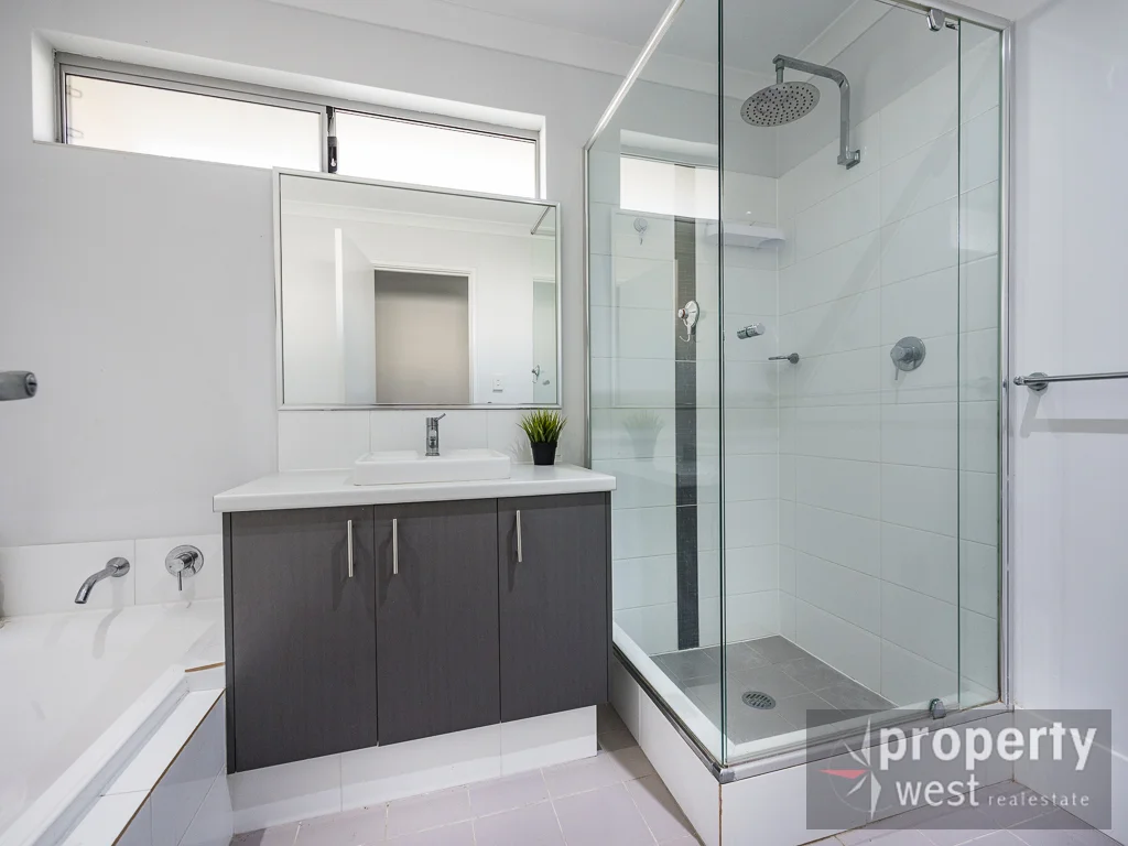 Additional image 18 of 29 Fishbone Turn, Banksia Grove WA 6031