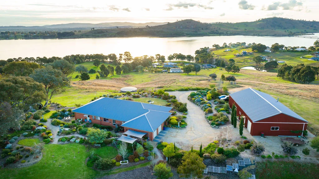 3 Eucalypt Drive, Bellbridge VIC 3691