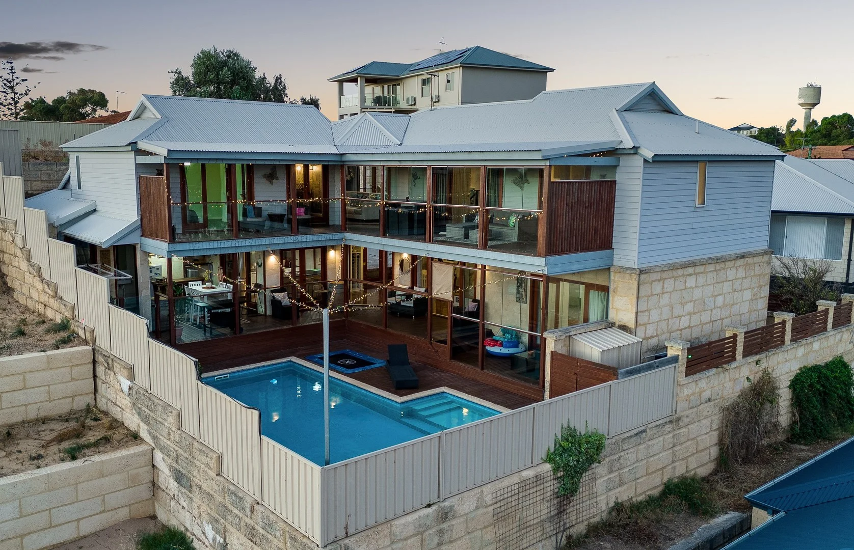 2/92 Janis Street, Halls Head WA 6210