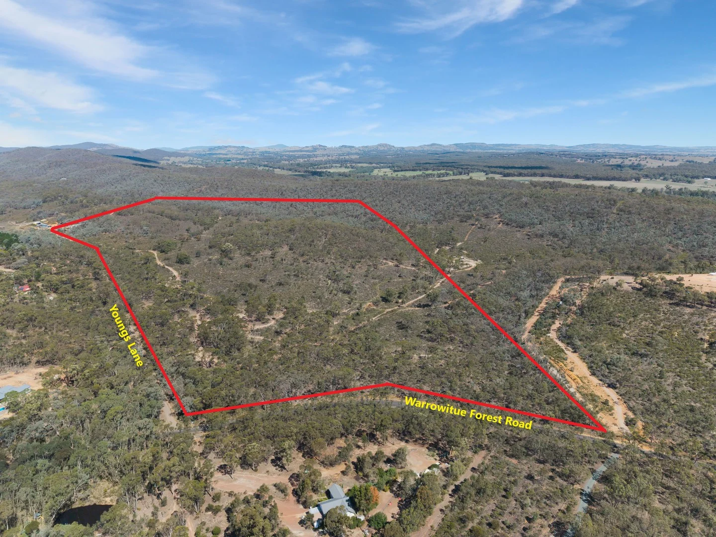 14 Youngs Lane, Heathcote VIC 3523