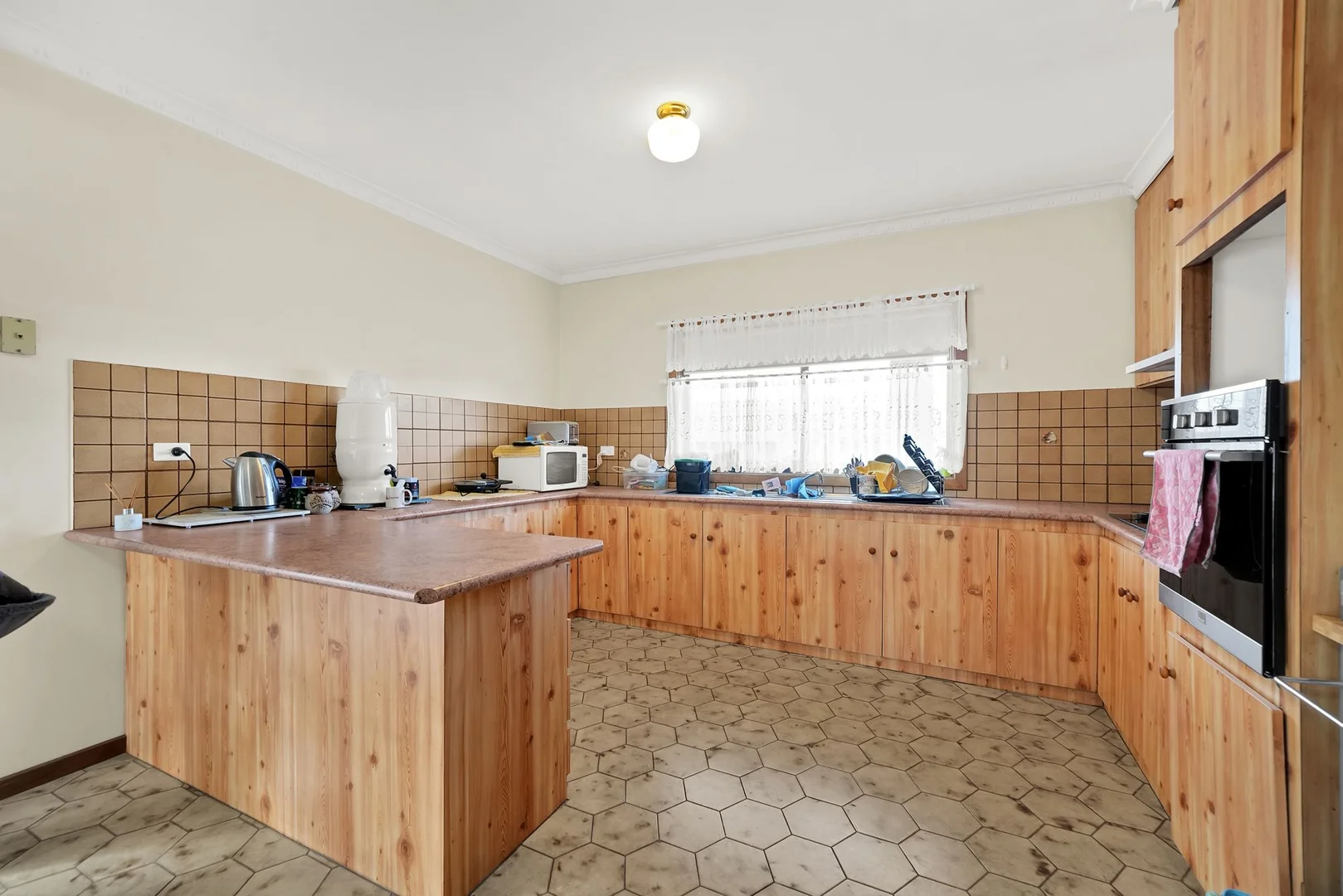Additional image 5 of 14 Douglas Avenue, St Albans VIC 3021