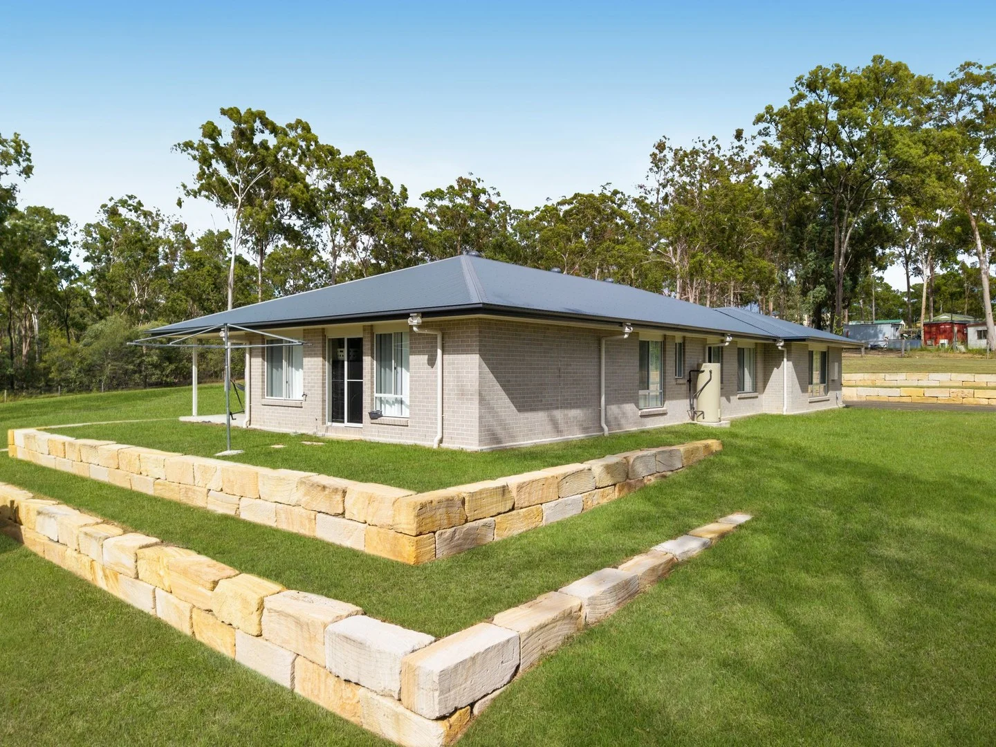 6 Finch Court, Regency Downs QLD 4341