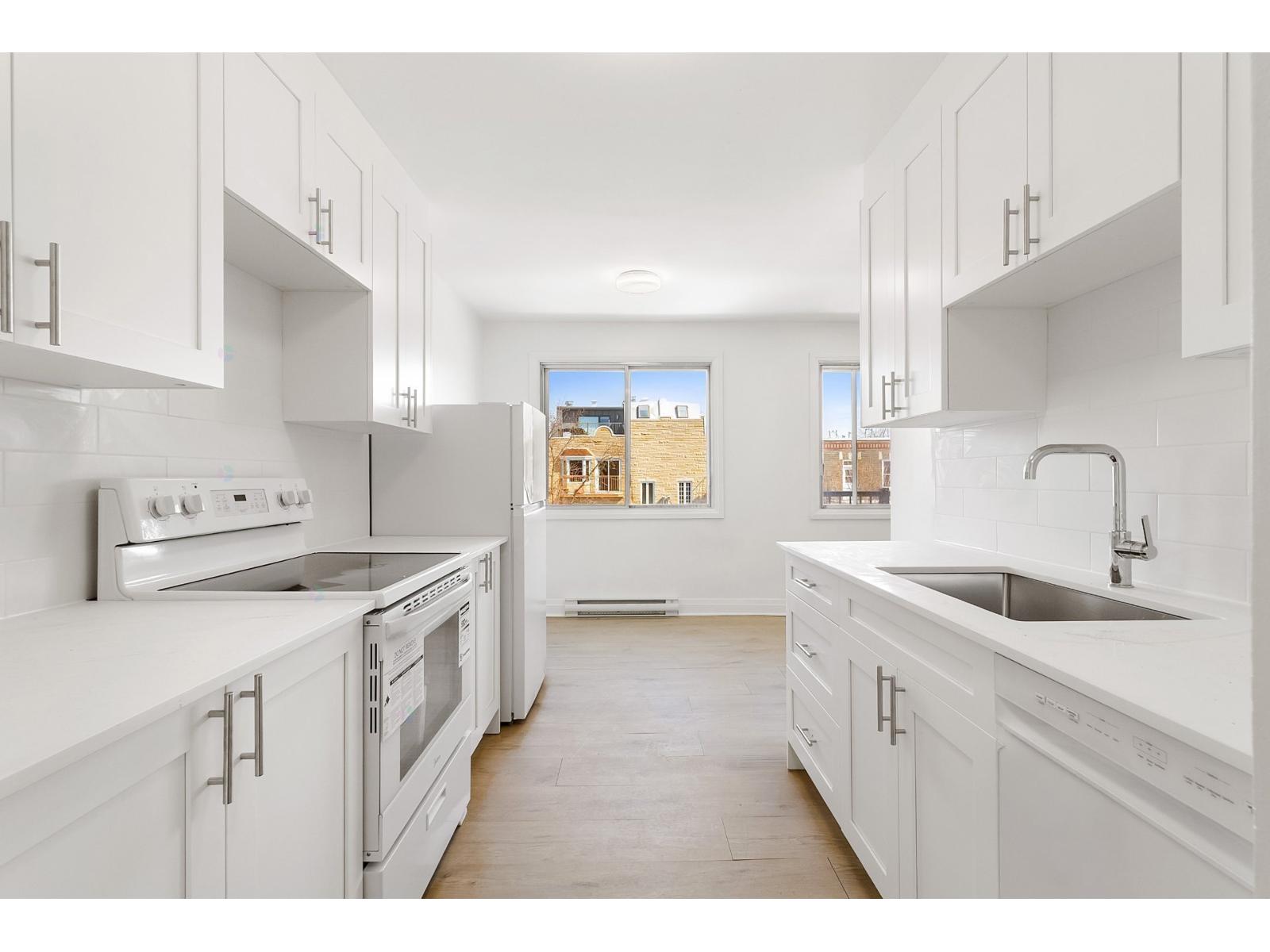 7220 Av. De Chateaubriand