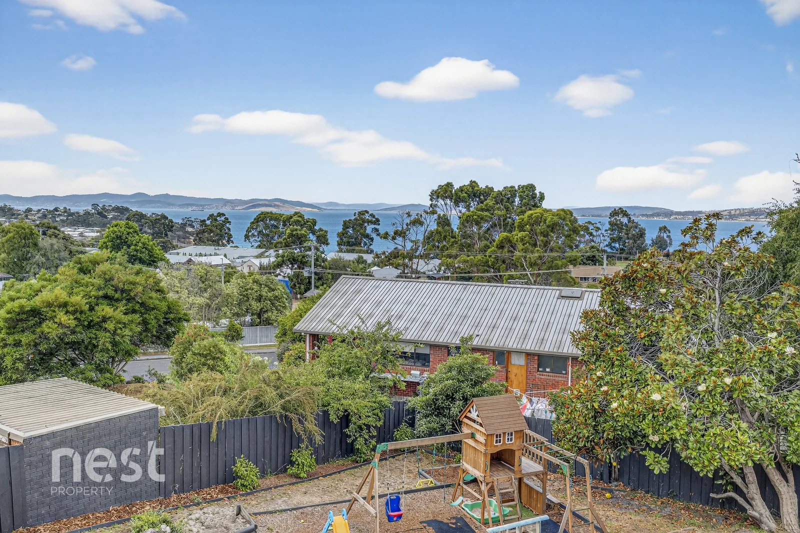 Additional image 18 of 8 Hampton Court, Blackmans Bay TAS 7052