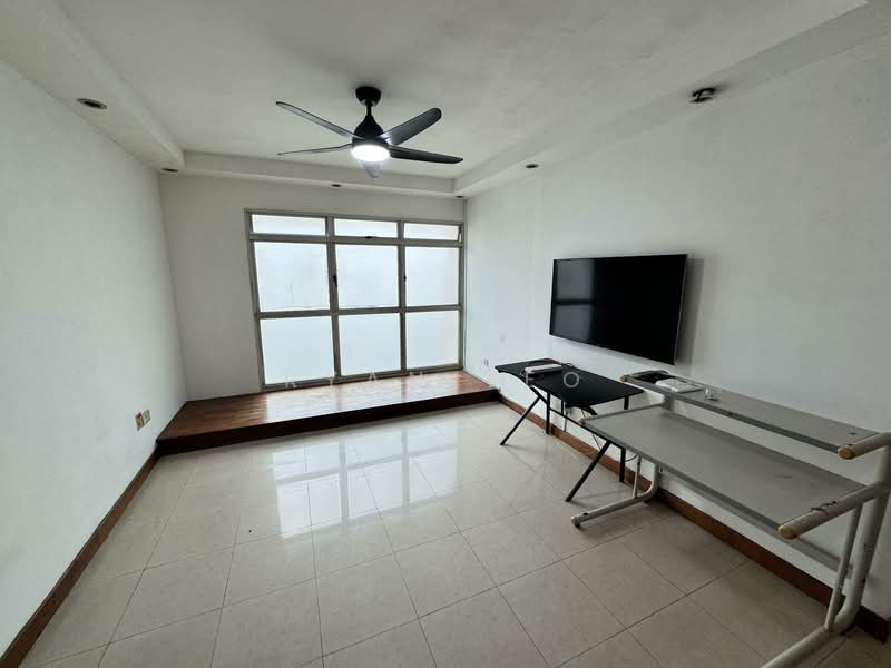 297 Punggol Central photo 2