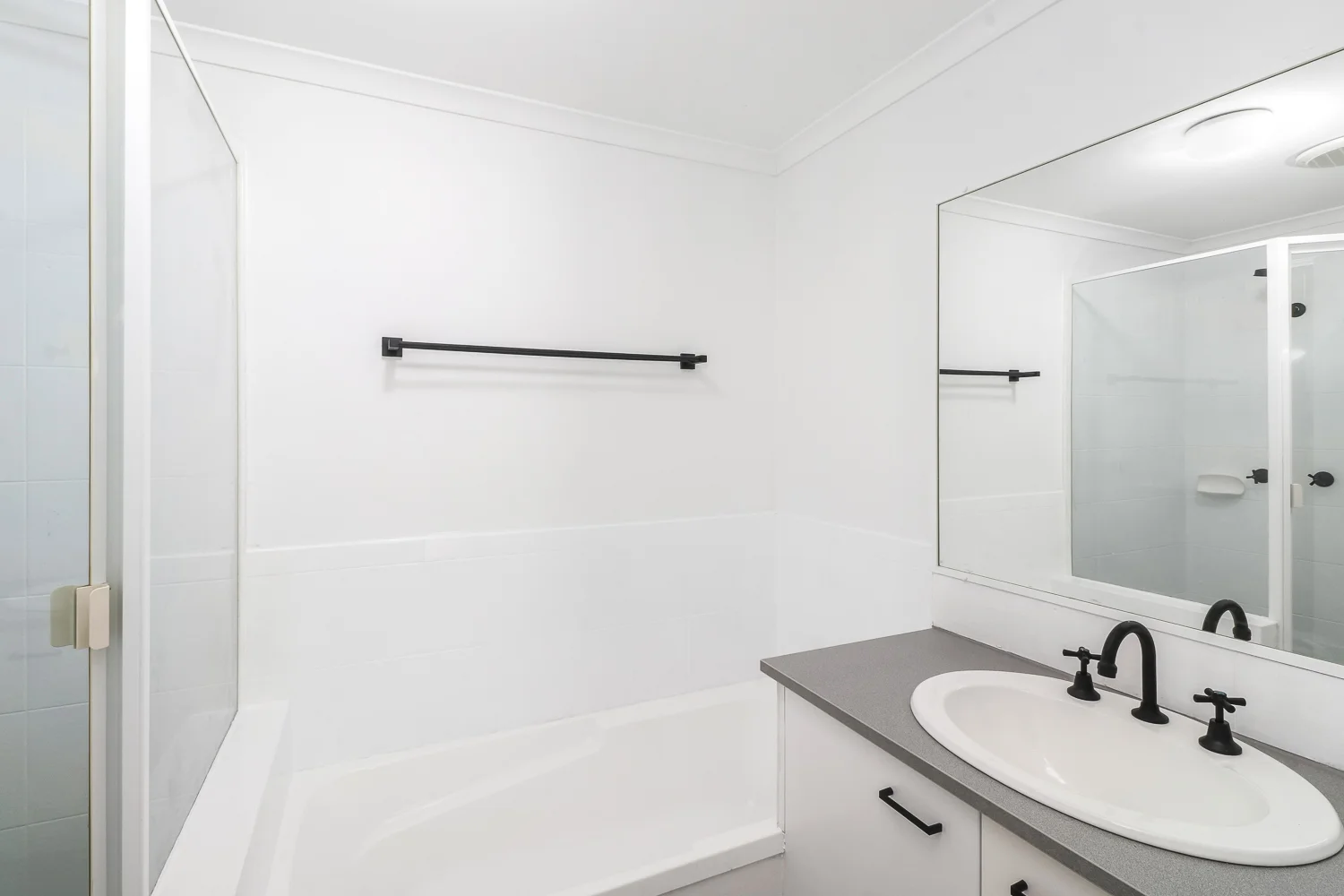 Additional image 13 of Unit 4/9-11 Mudjimba Beach Road, Mudjimba QLD 4564