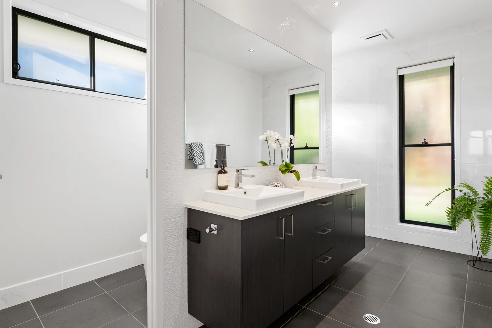 Additional image 18 of 98 Blacks Road, Willow Vale QLD 4209