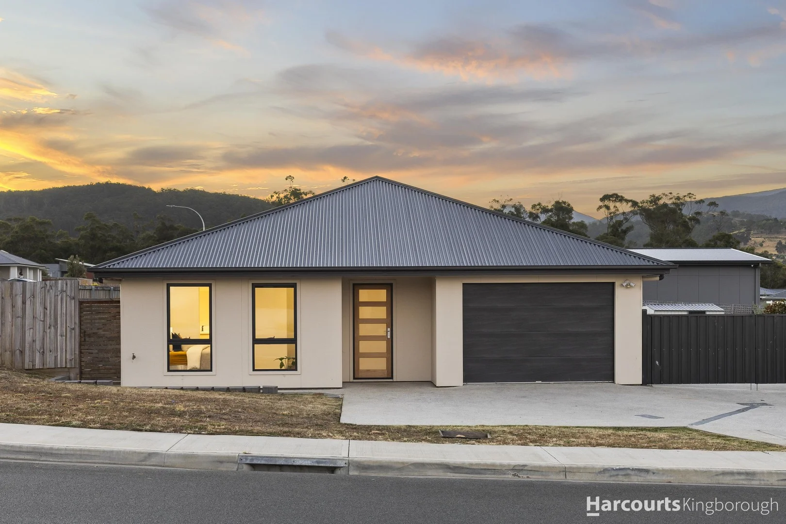 84 Hollyhock Drive, Kingston TAS 7050