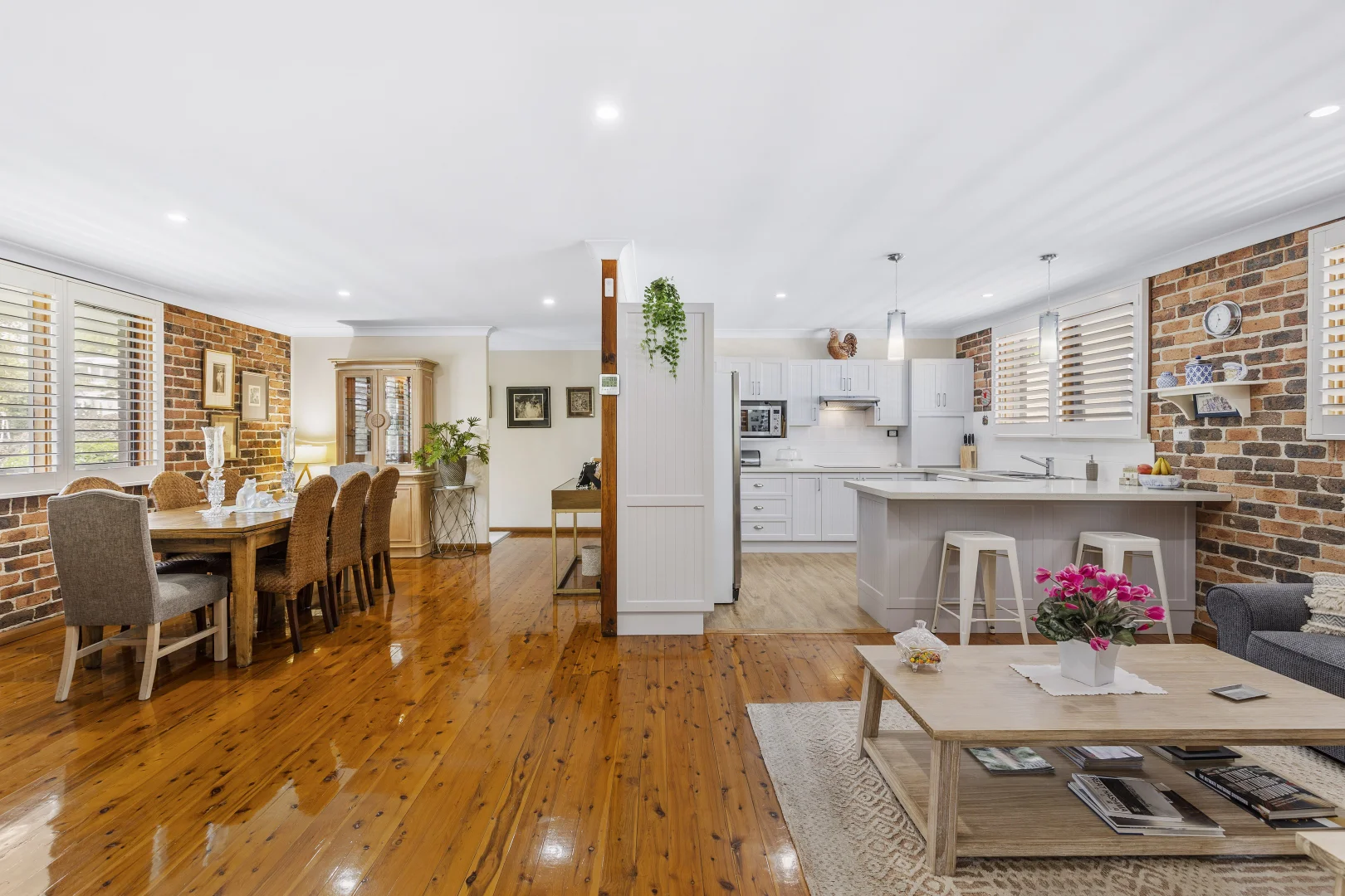 Additional image 3 of 54 Tallwood Avenue, Mollymook Beach NSW 2539