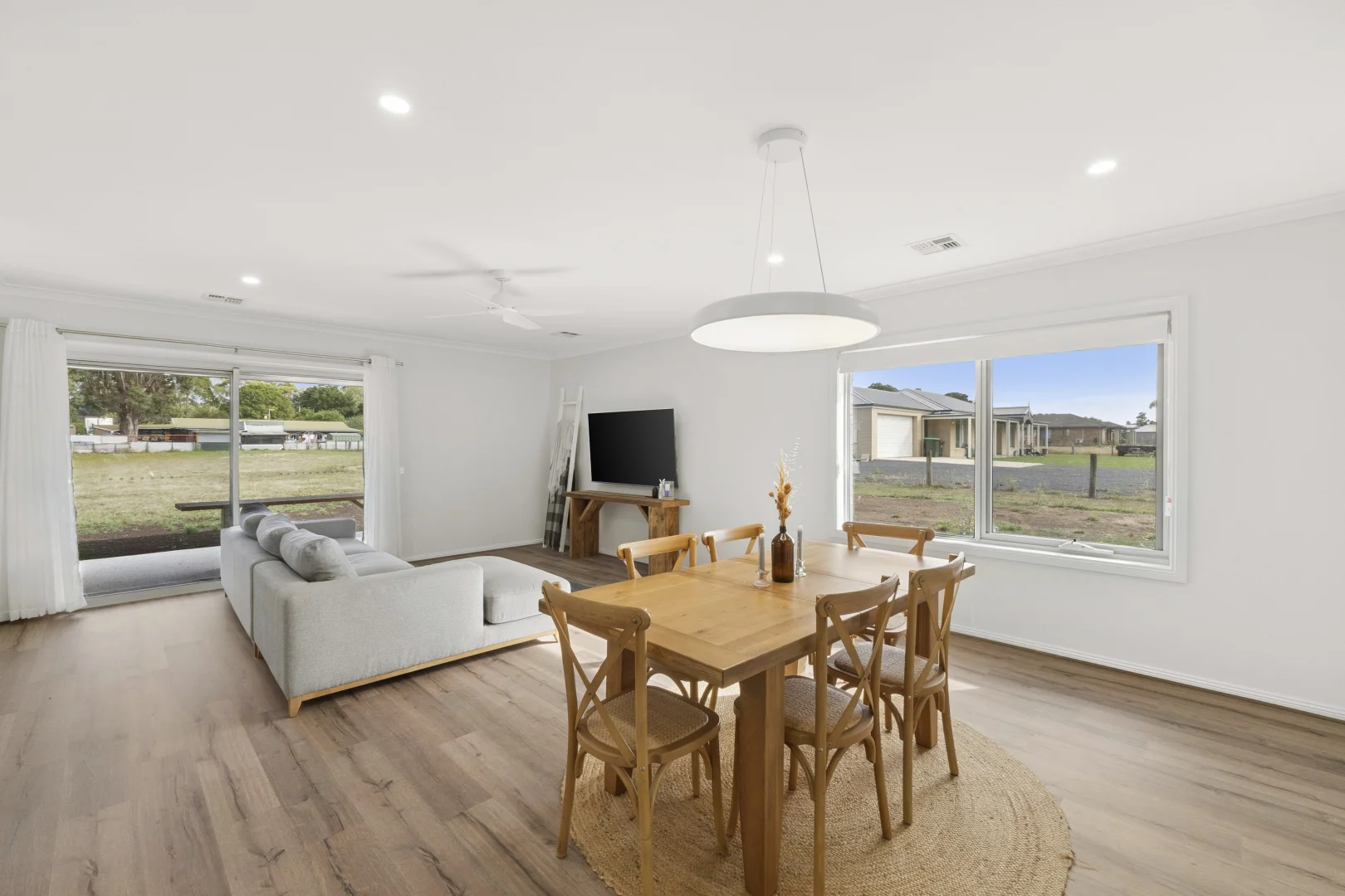Additional image 3 of 44 Mills Road, Cobden VIC 3266