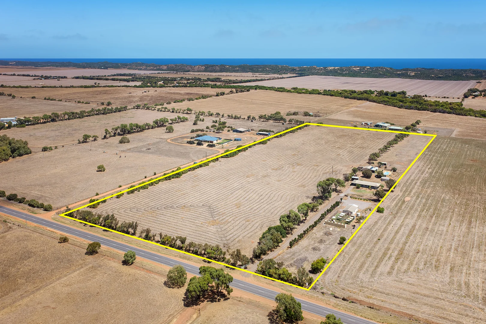 Additional image 4 of 34449 Brand Highway, Greenough WA 6532