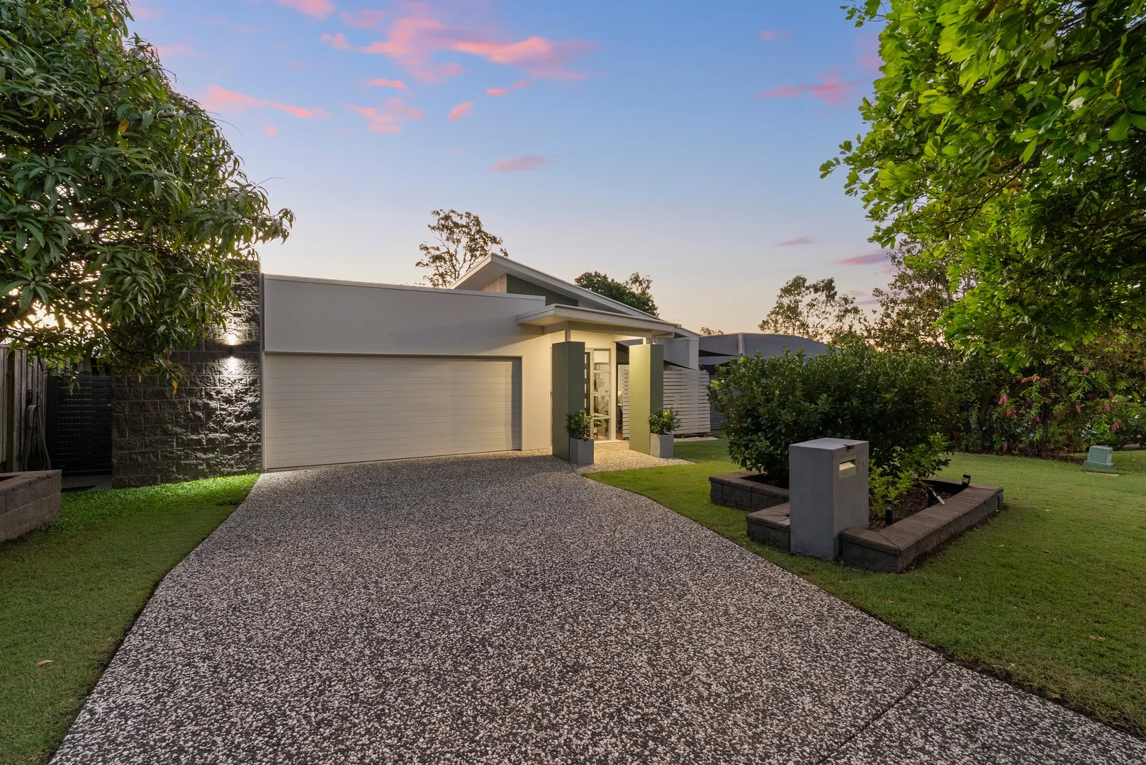 11 Picnic Creek Drive, Coomera QLD 4209
