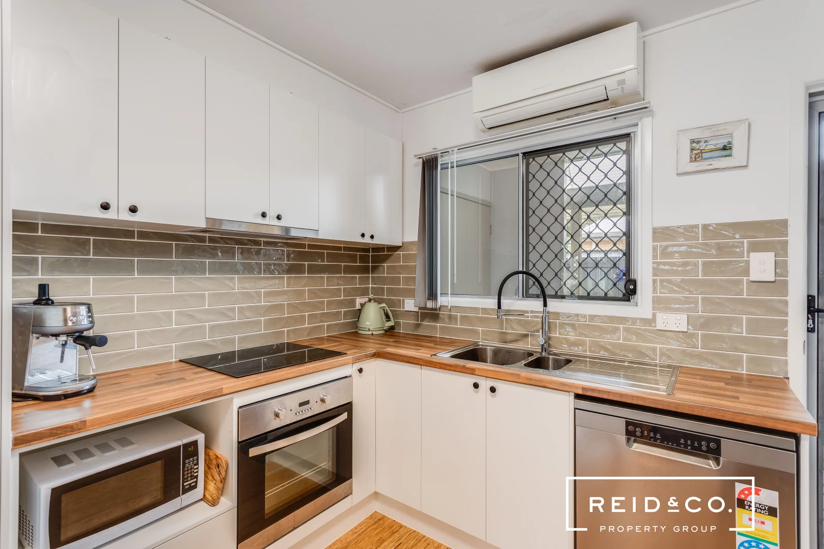 Additional image 3 of 3/15 View Street, Woody Point QLD 4019