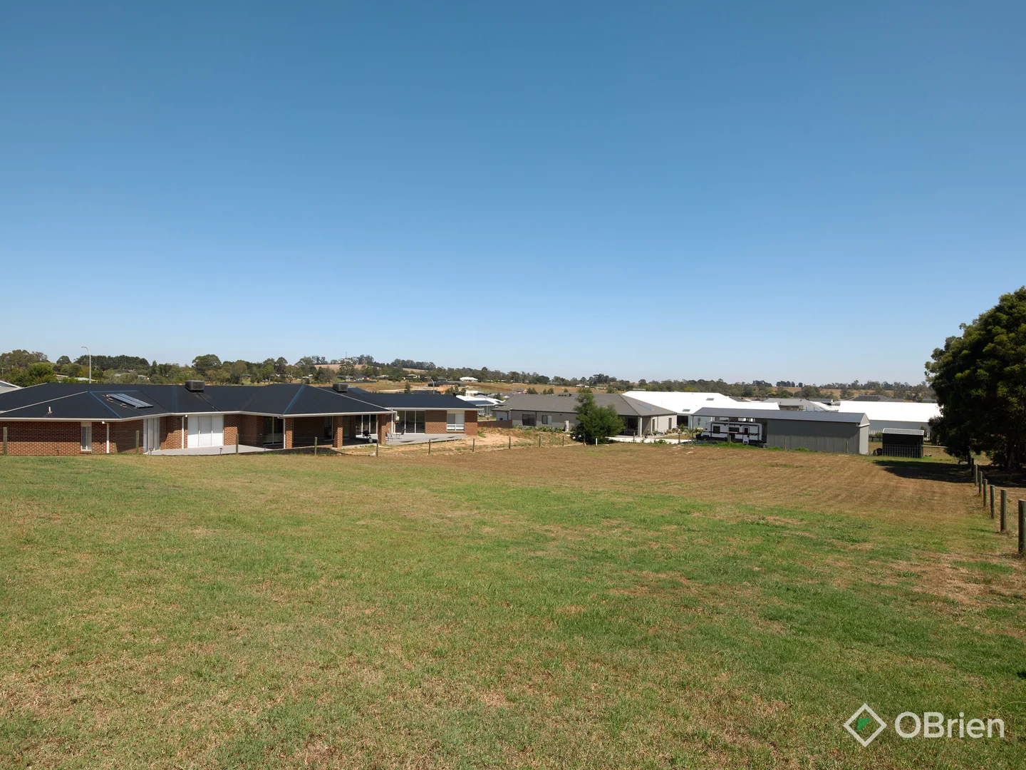 Additional image 2 of 24 Members Drive, Drouin VIC 3818