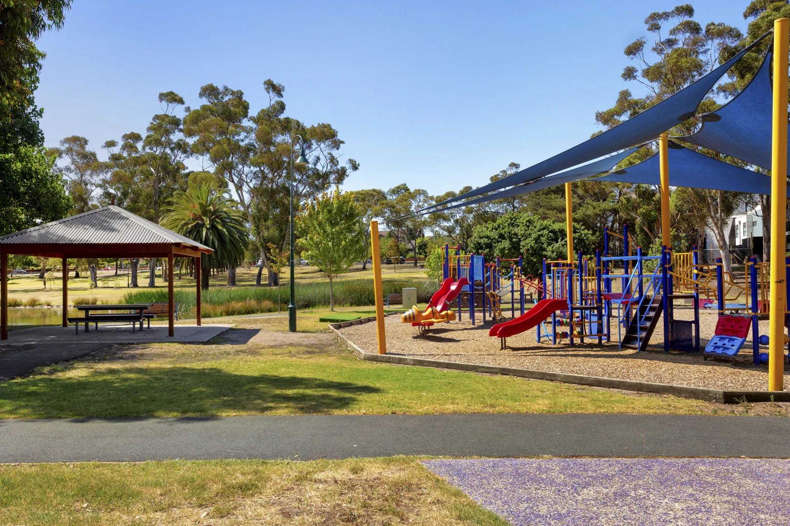 Additional image 6 of 66 Carnarvon Road, Strathmore VIC 3041