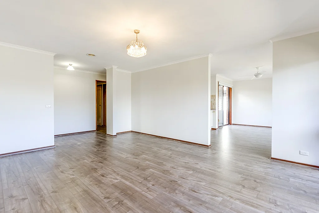 Additional image 2 of 12 Acheron Crescent, Werribee VIC 3030