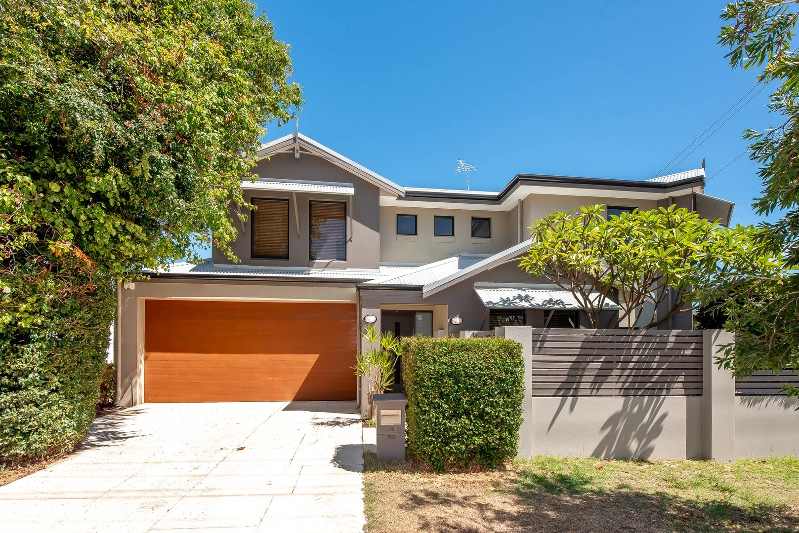 15A Calais Road, Scarborough WA 6019