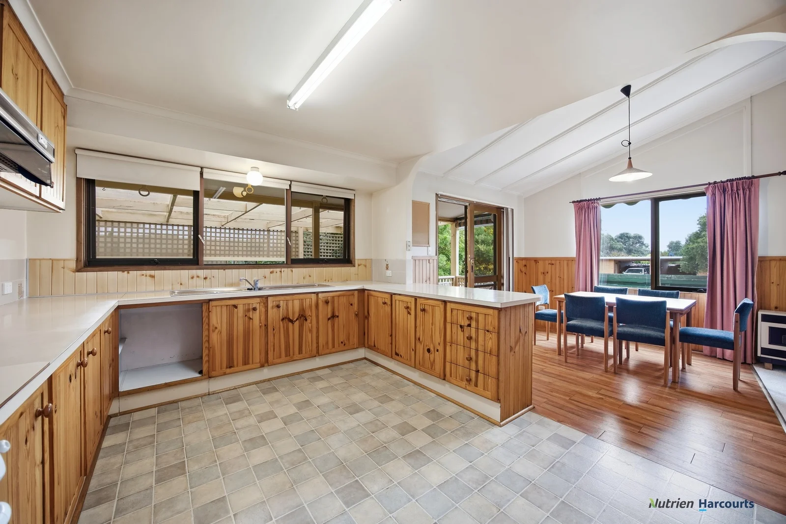 Additional image 5 of 70 Cooper Street, Alexandra VIC 3714